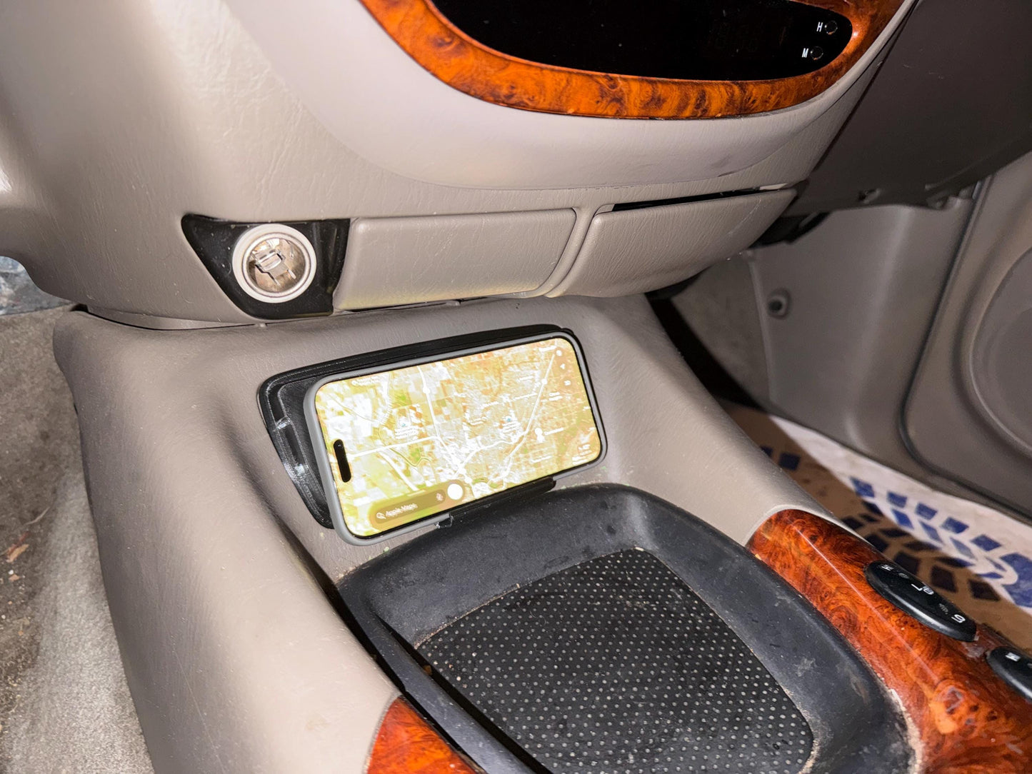 Magsafe Wireless Phone Charger Holder for Toyota Sequoia 1st Gen 2001-2007 & Tundra 1st Gen 2000-2006 | Dash Cubby Replacement